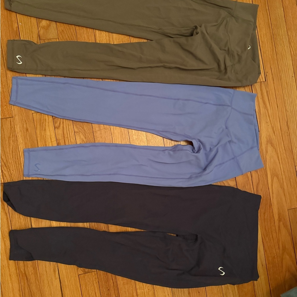 TLF Apparel leggings. Worn once. Selling all 3. In great condition. Size medium